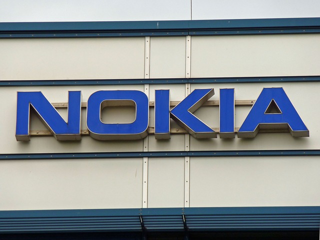 Nová Nokia E71